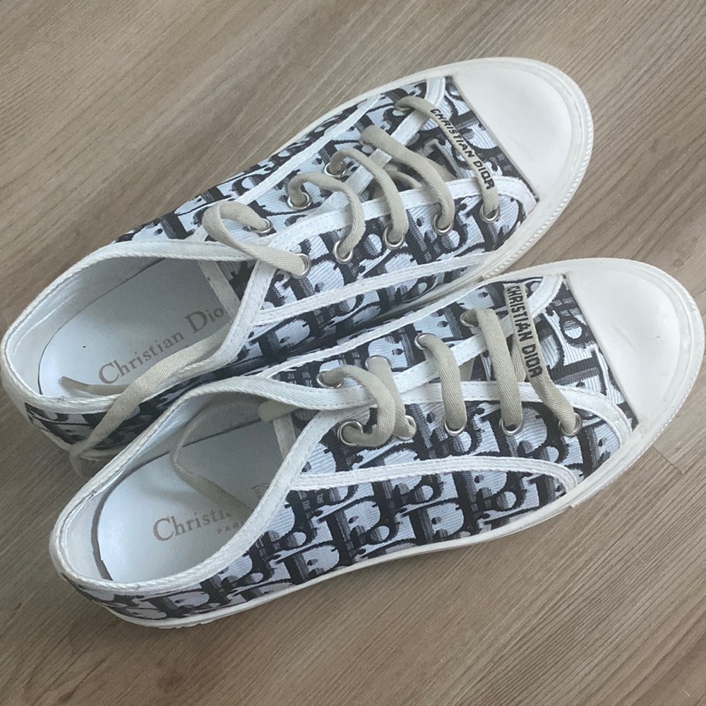 Dior sneakers